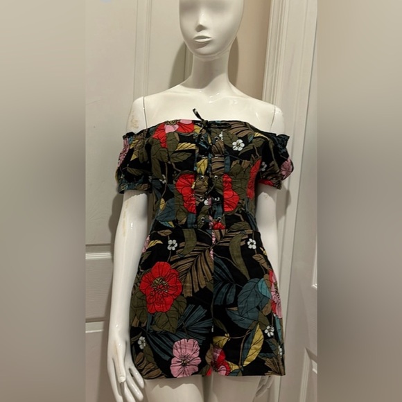 Guess Womens Tropical Romper Floral Off-Shoulder Corset Style Front Size 4 - Picture 3 of 14
